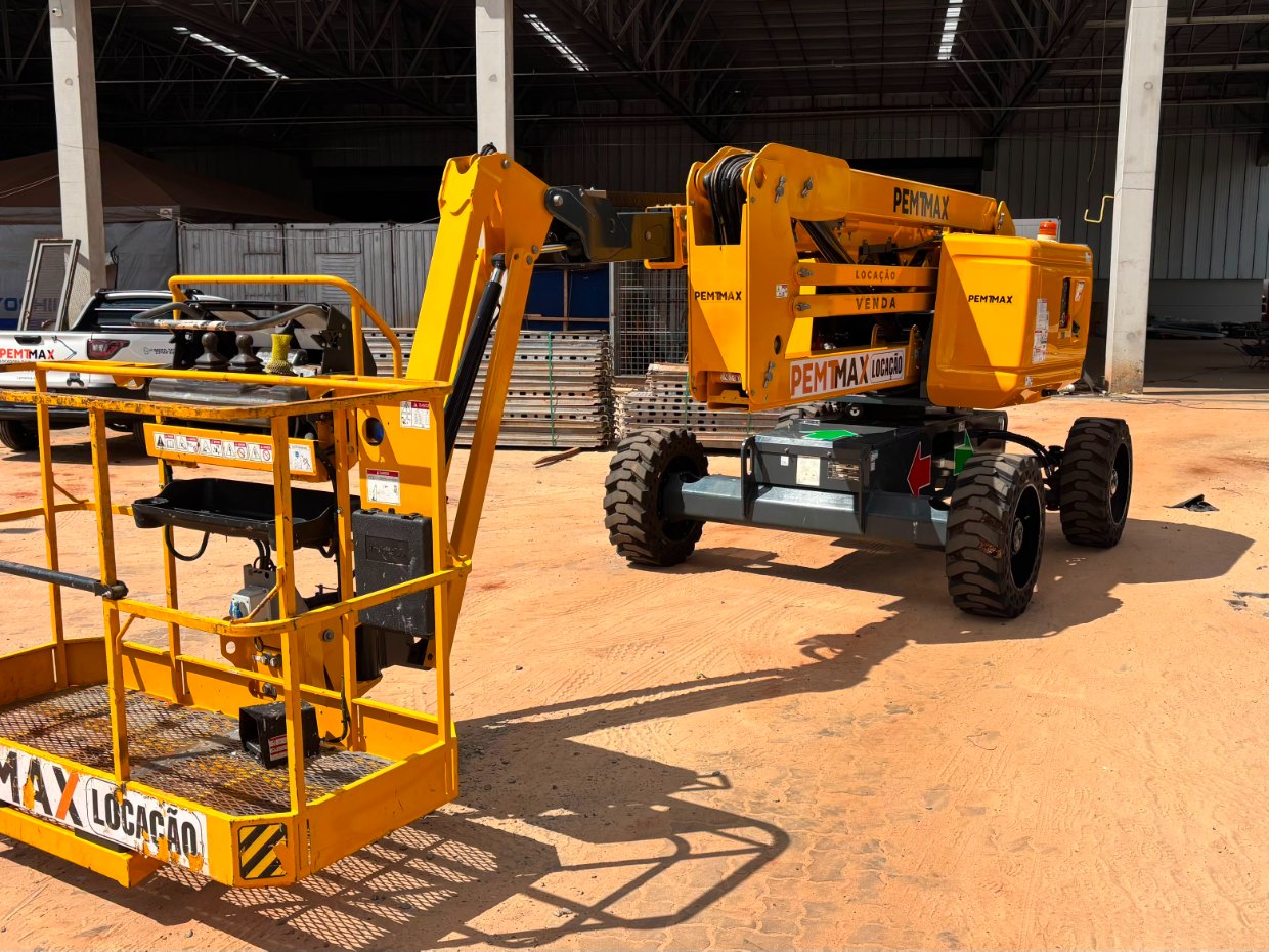 Plataformas da PEMTMAX entregues em canteiro de obra